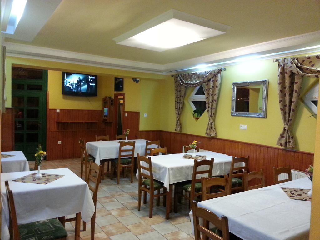 Pension Hostad Gabcikovo Exterior foto